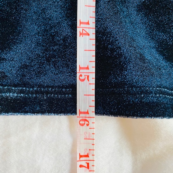 Navy Velvet Off the Shoulder Top - Picture 6 of 6